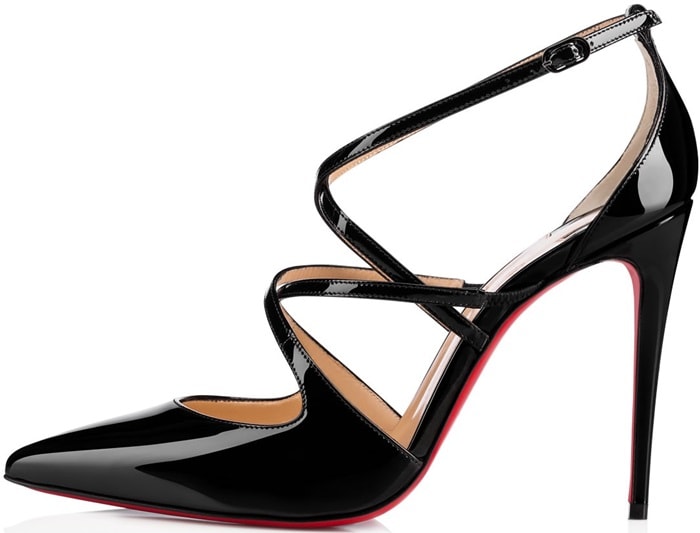 'Crossfliketa' pumps in black patent leather