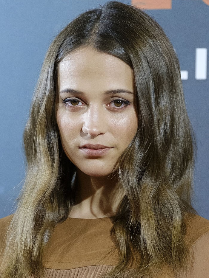 Alicia Vikander at the "Tomb Raider" Madrid photocall.