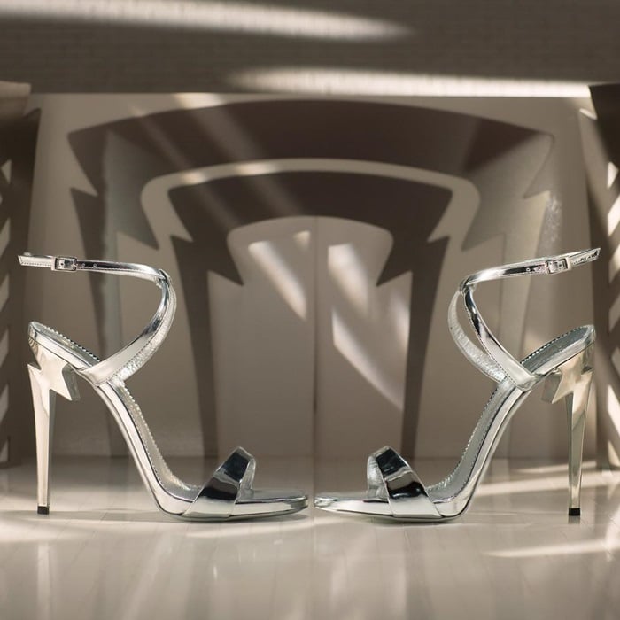 GIUSEPPE ZANOTTI G Heel sandals