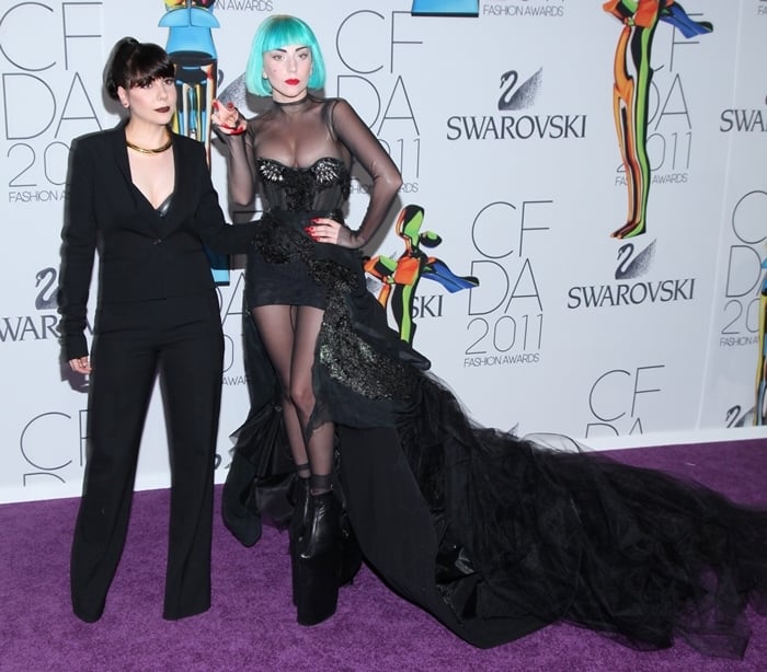 Lady Gaga needed help to stand up at the 2011 CFDA Fashion Awards