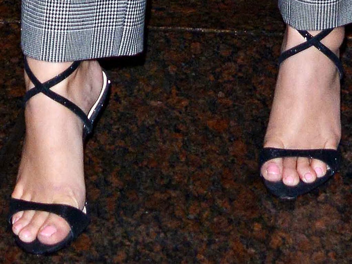 Maddie Ziegler's pretty feet in Imagine Vince Camuto "Rora" sandals