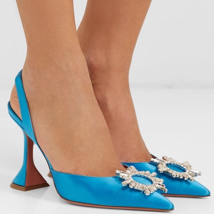 These bright smooth turquoise satin 'Begum' pumps feature elasticated slingback straps