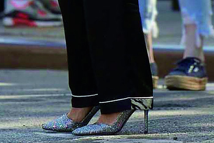 Sarah Jessica Parker in her own SJP 'Rampling' pumps for the Intimissimi Fall/Winter 2018 campaign