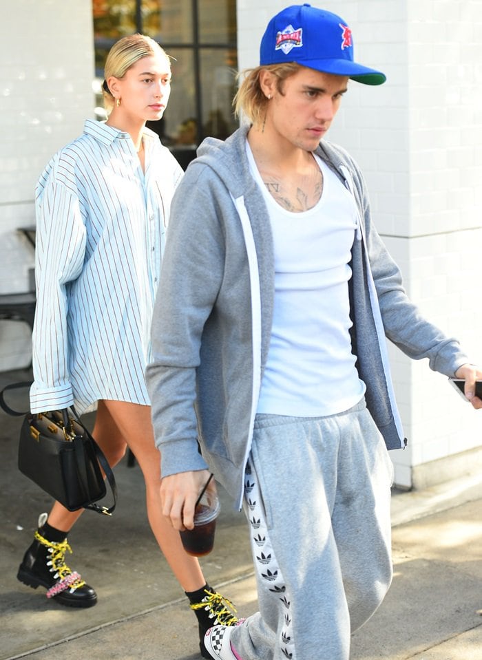 Justin Bieber and Hailey Baldwin ate breakfast at Joan’s on Third in Studio City on October 4, 2018