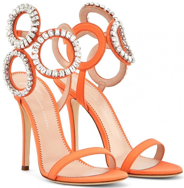 With crystal-encrusted rings, this statement sandal is a graphic beauty with style that out-maneuvers the rest