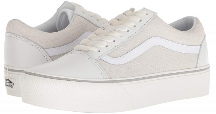 The Vans Old Skool, with the iconic side stripe, is a low top lace-up with re-enforced toecaps to withstand repeated wear, signature rubber waffle outsoles, and padded collars for support and flexibility.