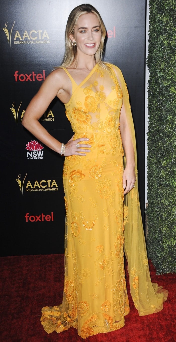 Emily Blunt styled her Elie Saab gown with bracelets by EFFY Jewelry and Tabitha Simmons shoes
