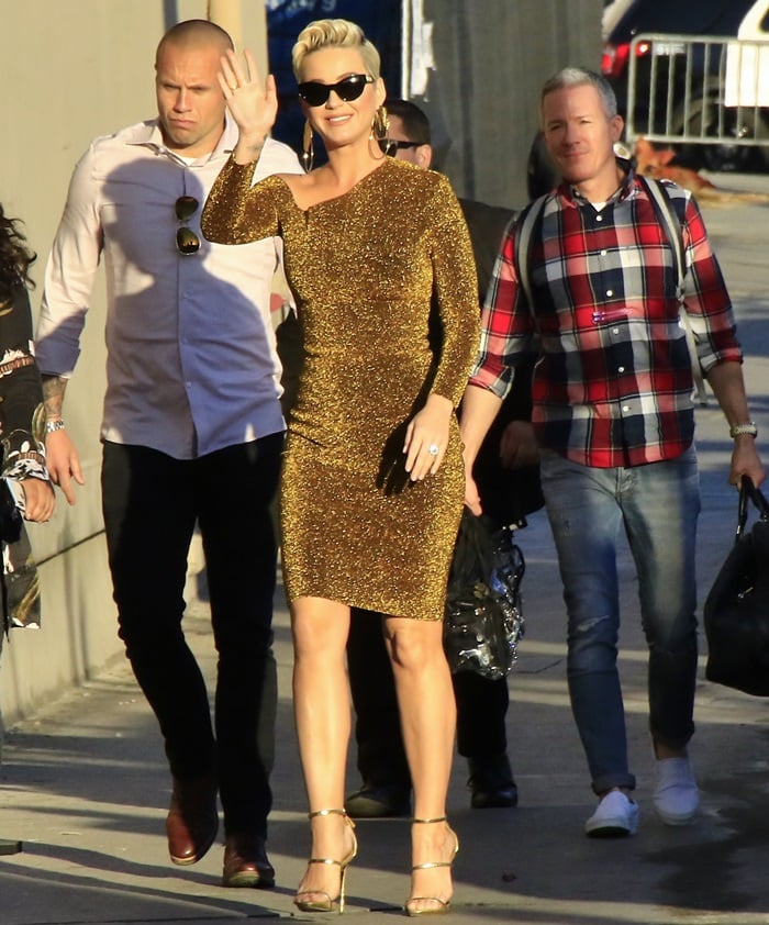 Katy Perry paraded her legs outside the Jimmy Kimmel studio in Hollywood on February 25, 2019