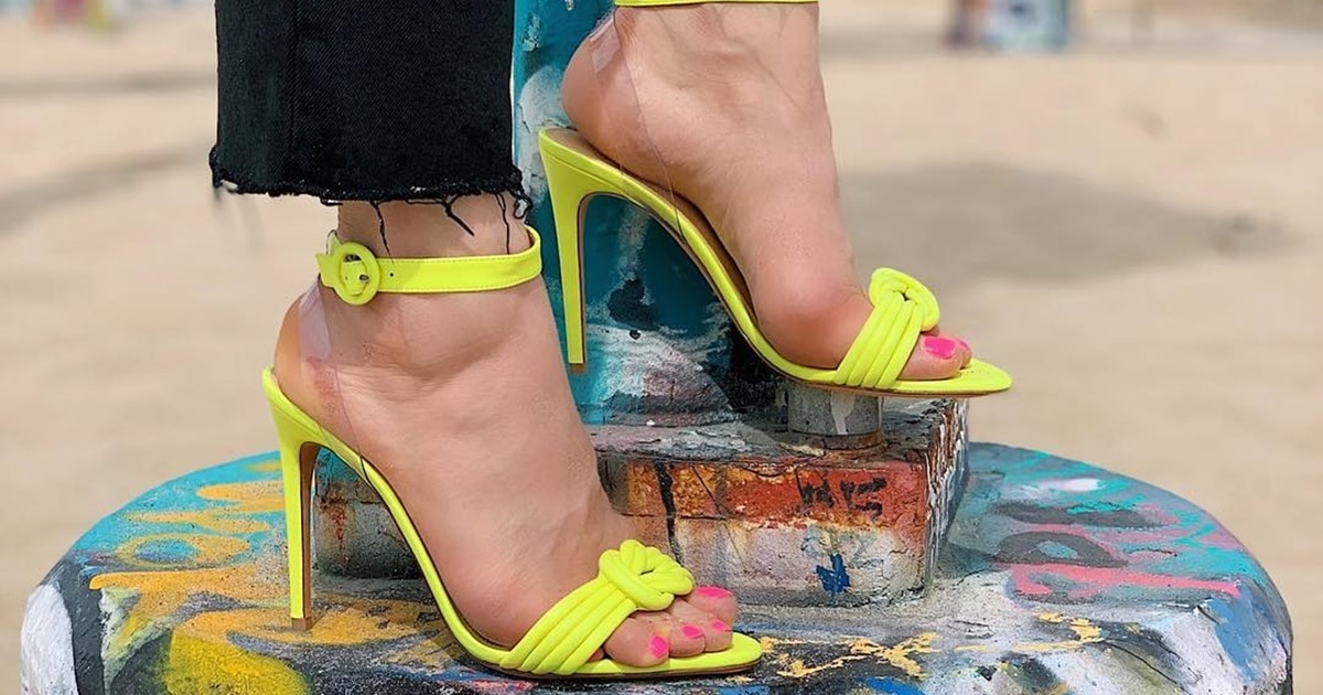 alexandre birman vicky knotted sandals