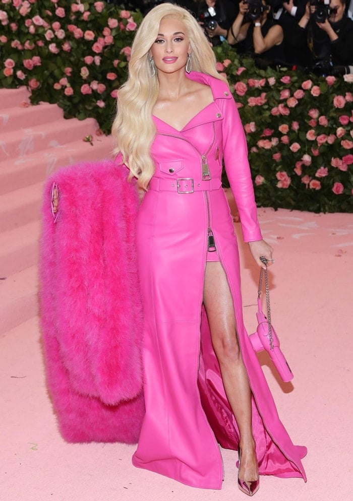 Kacey Musgraves transformed into a life-size Barbie doll at the 2019 Met Gala