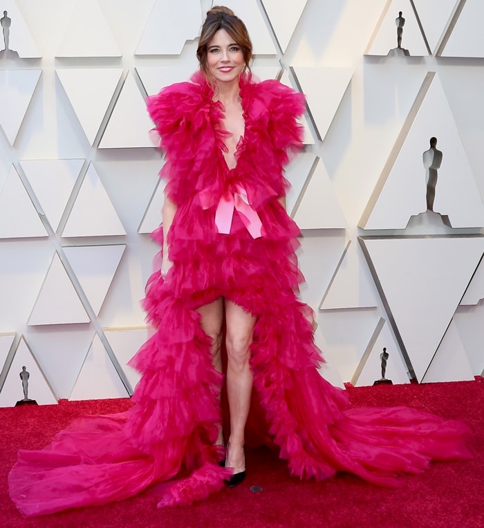 Linda Cardellini got everyone's attention at the 2019 Academy Awards