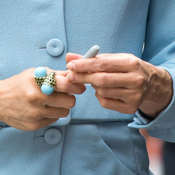 Renée Zellweger's David Webb turquoise wrap ring