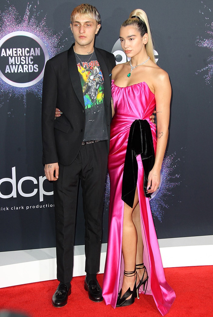 Anwar Hadid and Dua Lipa at the 2019 American Music Awards in Los Angeles on November 24, 2019