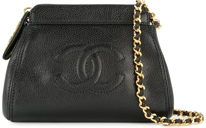 Real Chanel bags are made with care and attention to detail with sturdy hardware and neat and even stitching