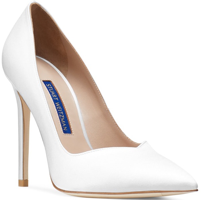Stuart Weitzman ‘Anny’ Pumps