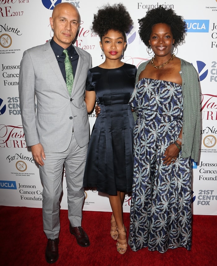 Yara Shahidi with her parents Keri Salter Shahidi and Afshin Shahidi