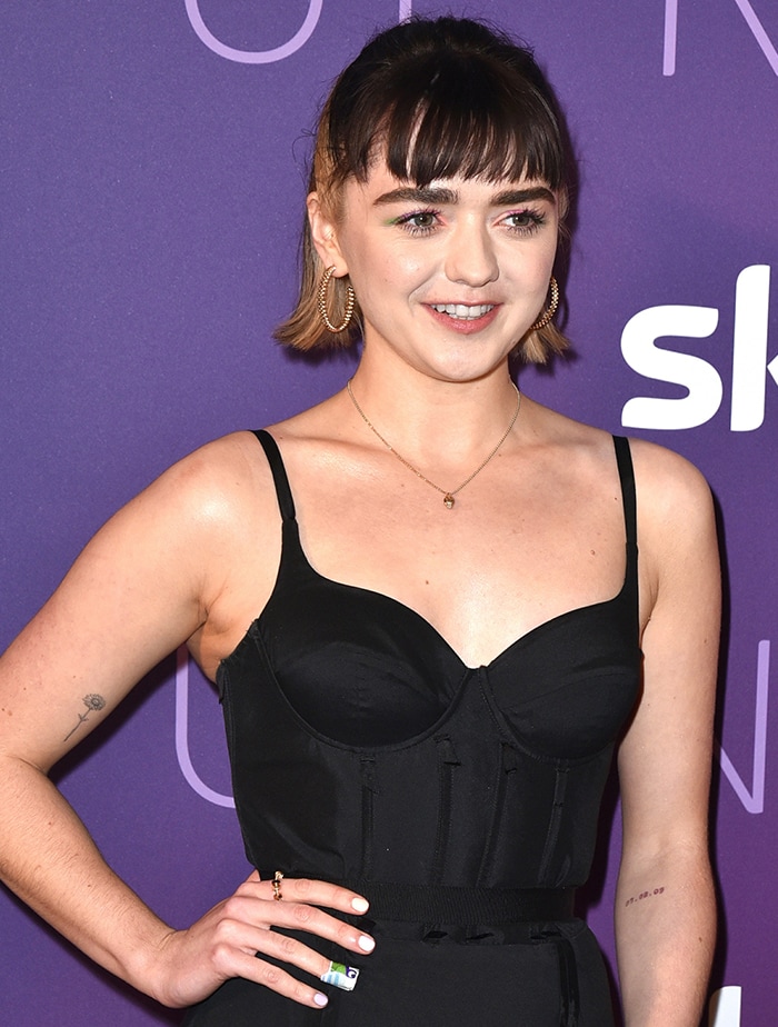 Maisie Williams debuts new ombre hairstyle with fringe