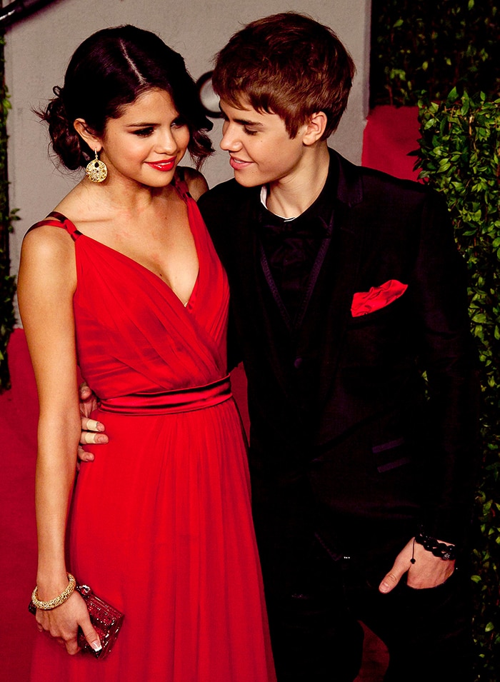 Selena Gomez and Justin Bieber at the 2011 Vanity Fair Oscar Party on February 27, 2011