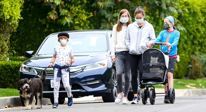 Jennifer Garner, her son Samuel, daughters Seraphina and Violet Affleck are seen going for a walk