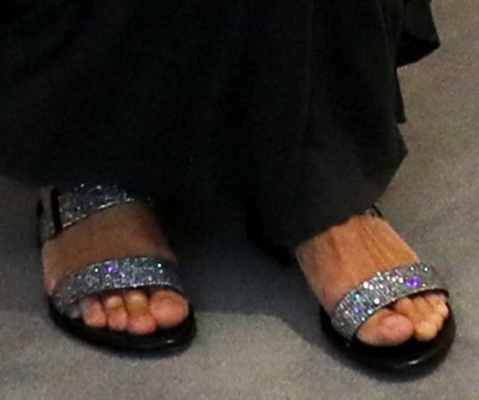 Sarah Jessica Parker trades her sandals for rhinestone-embellished flat sandals