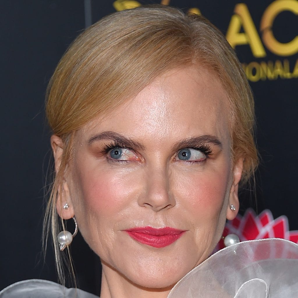 Nicole Kidman's Plastic Surgery Regret: See Her Frozen Face Before and