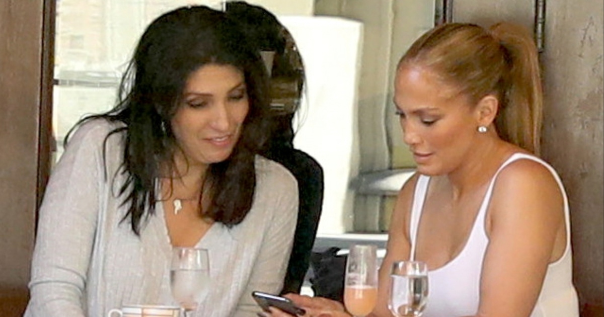 Lynda Lopez Lunches With Sister Jlo At Cipriani Downtown In Manhattan