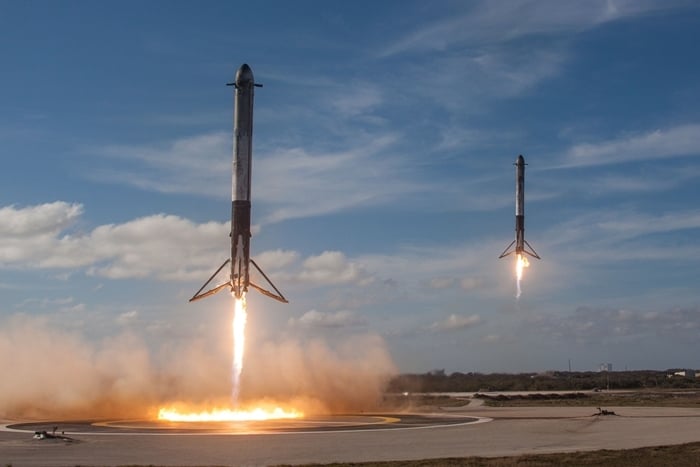 SpaceX's first Falcon Heavy rocket