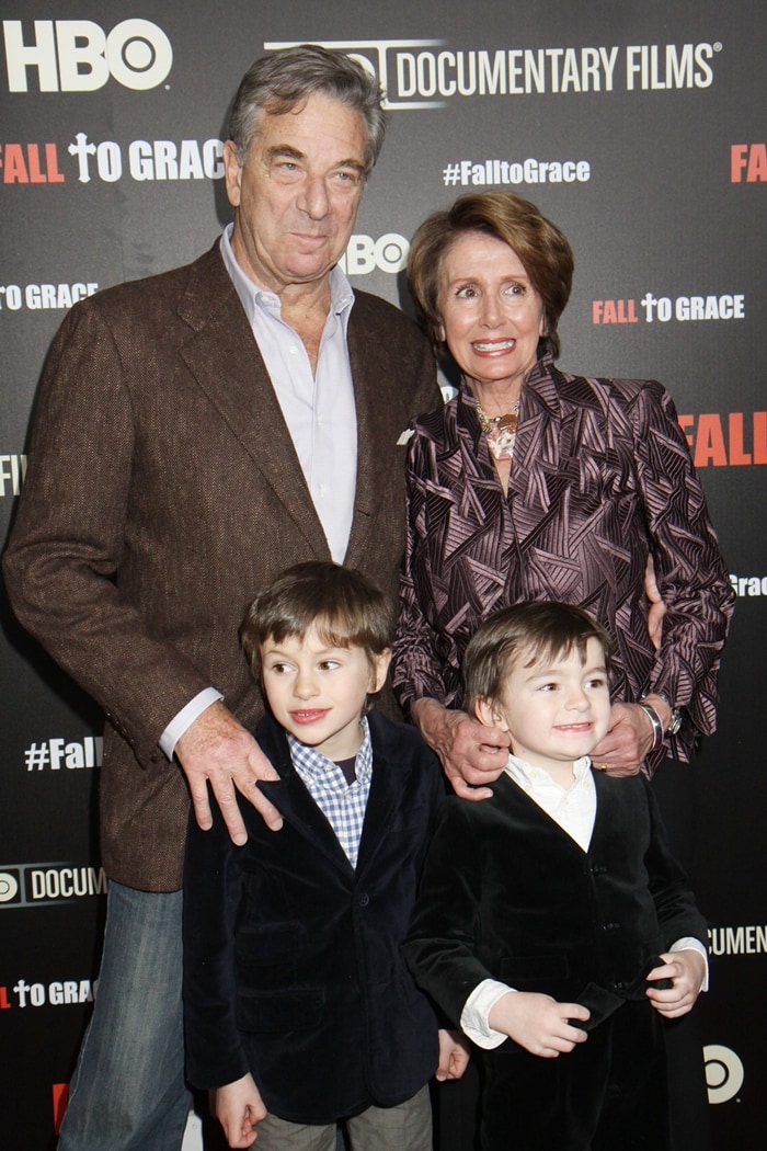 Congresswoman Nancy Pelosi, her husband Paul Pelosi and their grandchildren