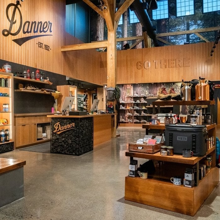 danner retailer near me