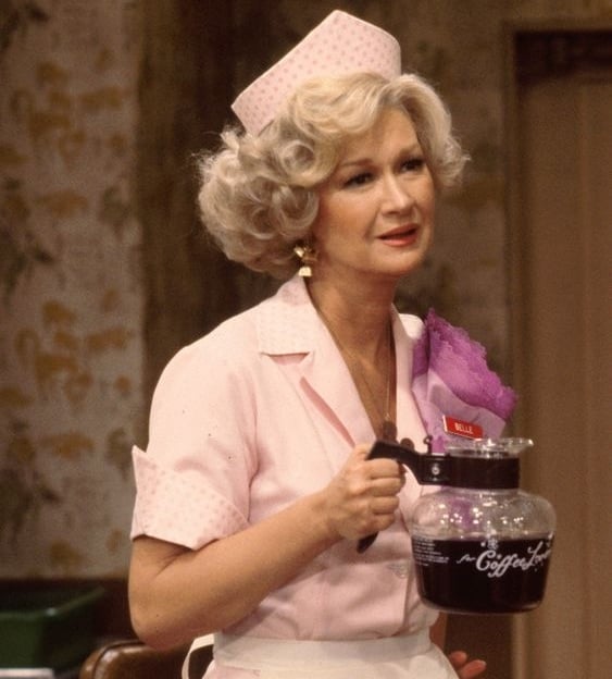 Diane Ladd as Isabelle "Belle" Dupree on Alice, an American sitcom television series that aired on CBS from August 31, 1976, to March 19, 1985