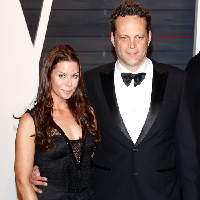 Actor Vince Vaughn (R) and his wife Kyla Weber arrive at the 2016 Vanity Fair Oscar Party