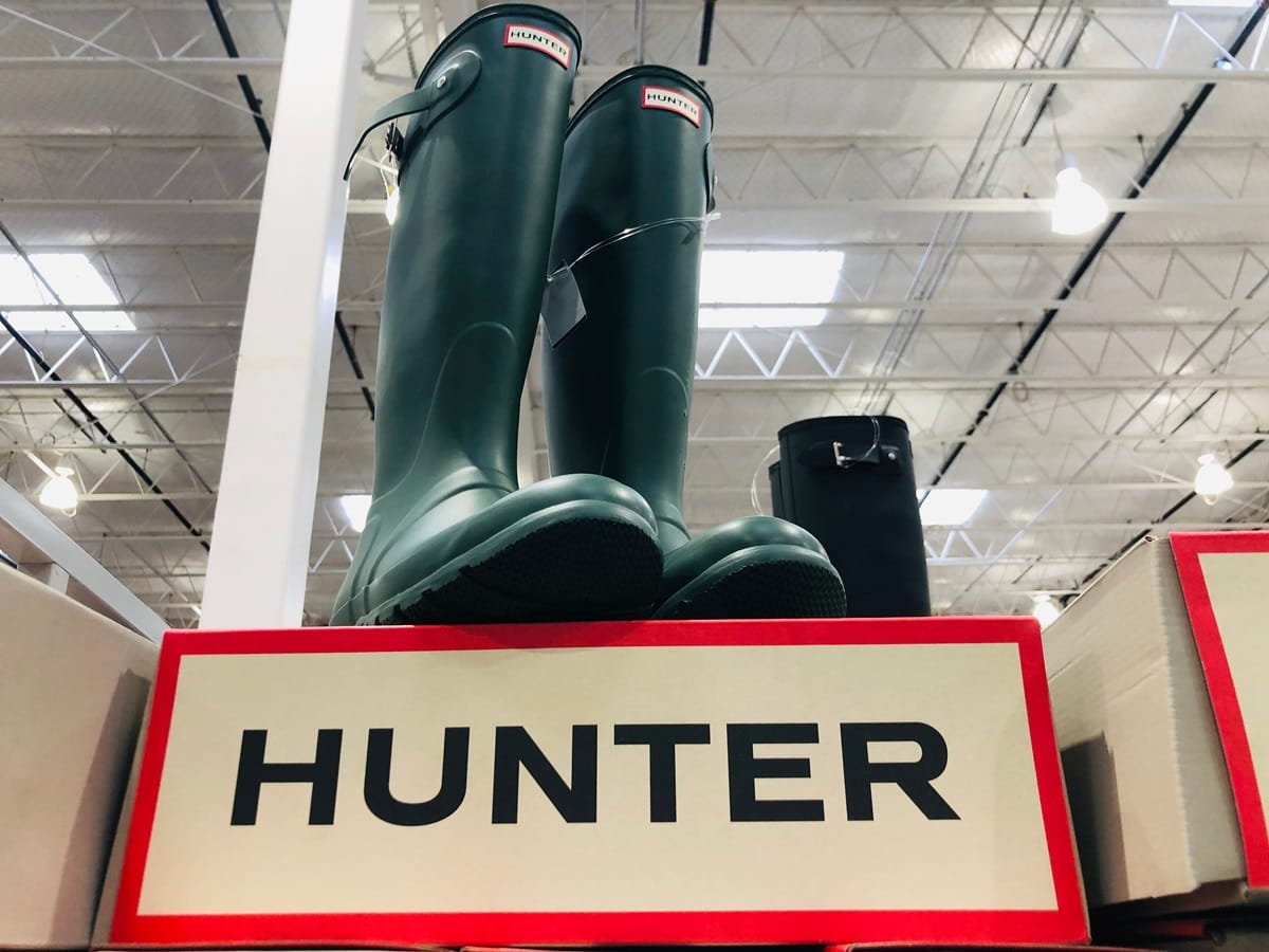 Hunter boots, also known as Hunter Wellington boots or simply "Wellies," are a type of rubber rain boots that have gained popularity for their durability, functionality, and iconic design