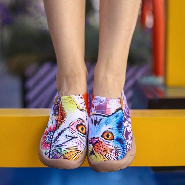 Cheer Up Art Painted Canvas Shoes