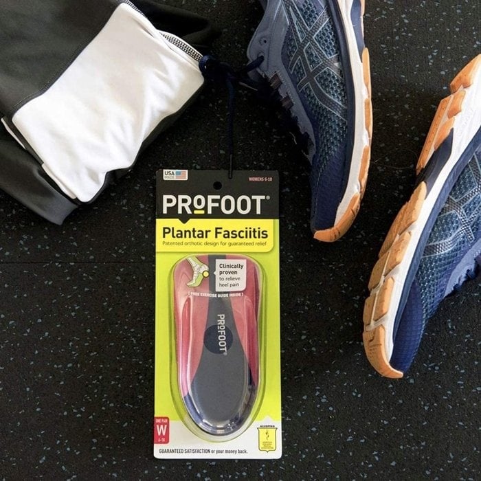 This orthotic insert is designed to fight inflammation and burning or aching pain in the heel associated with plantar fasciitis