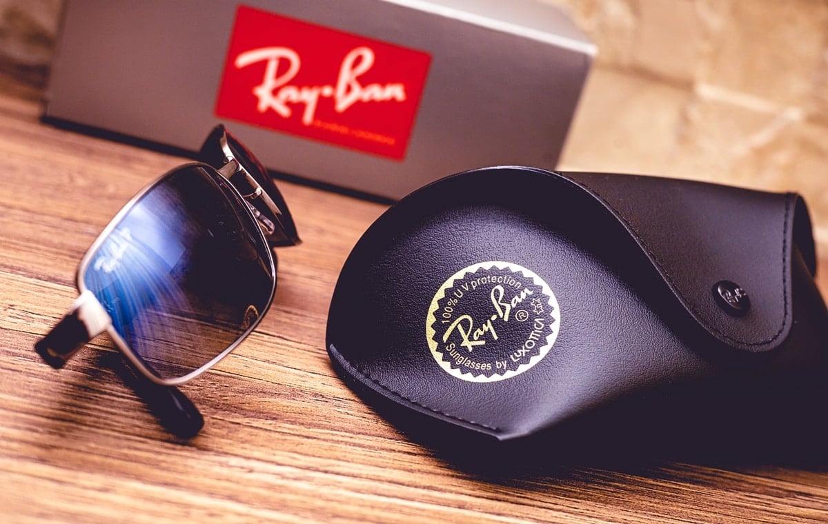 Ray-Ban sunglasses with an eyewear storage case and the packaging box