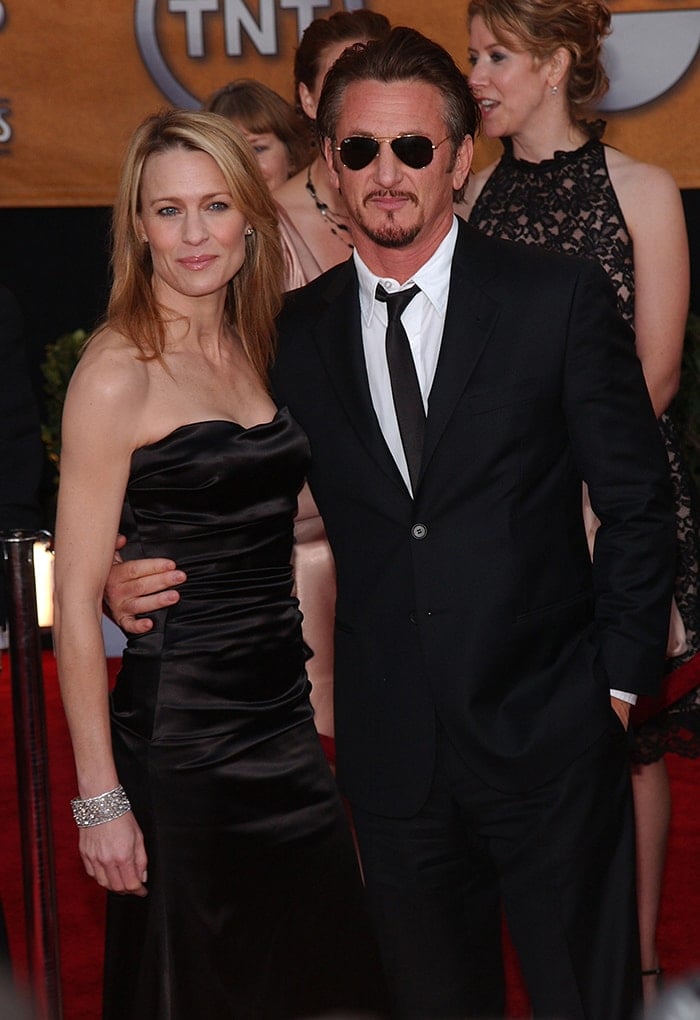 Robin Wright and ex-husband Sean Penn pictured in 2009 at the 15th Annual Screen Actors Guild Awards