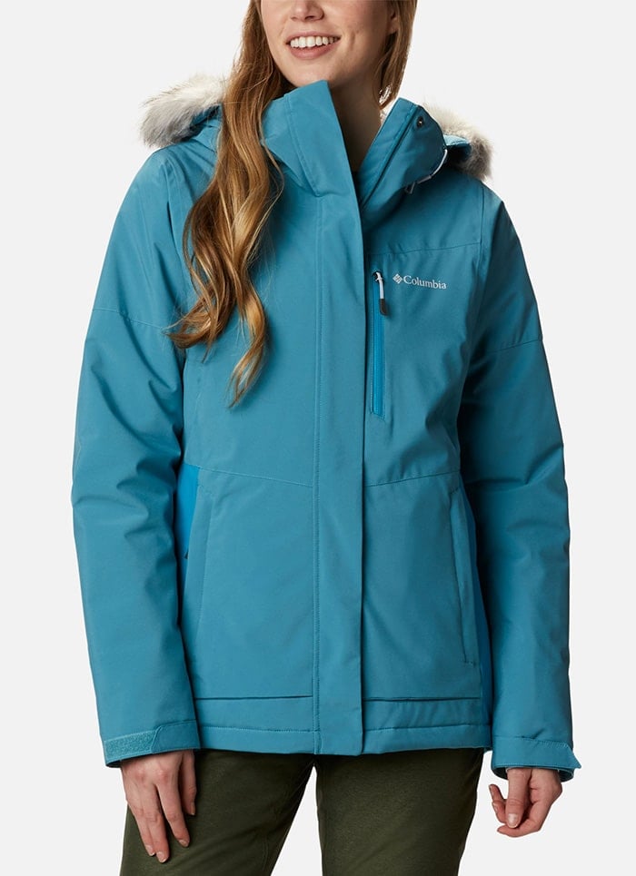 A classic parka look with mountain-ready technologies, this winter jacket can take you anywhere