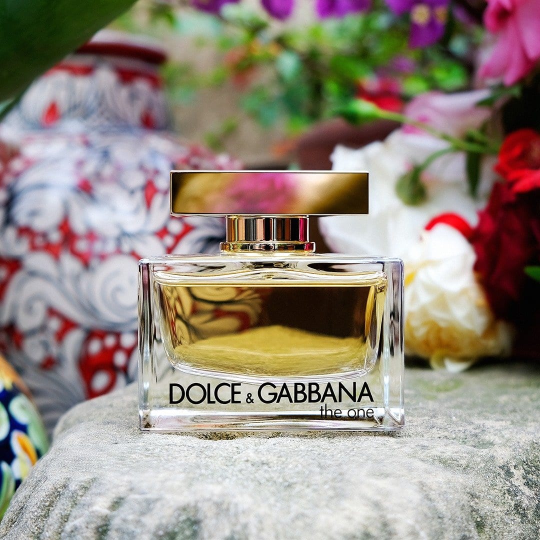 Dolce & Gabbana's The One Eau de Parfum combines contemporary fruit ingredients with the perfumer‘s classic palette of white flowers