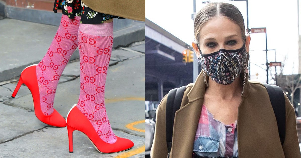 How SJP Wears Red Fawn Pumps With Pink Gucci Lamé GG Socks