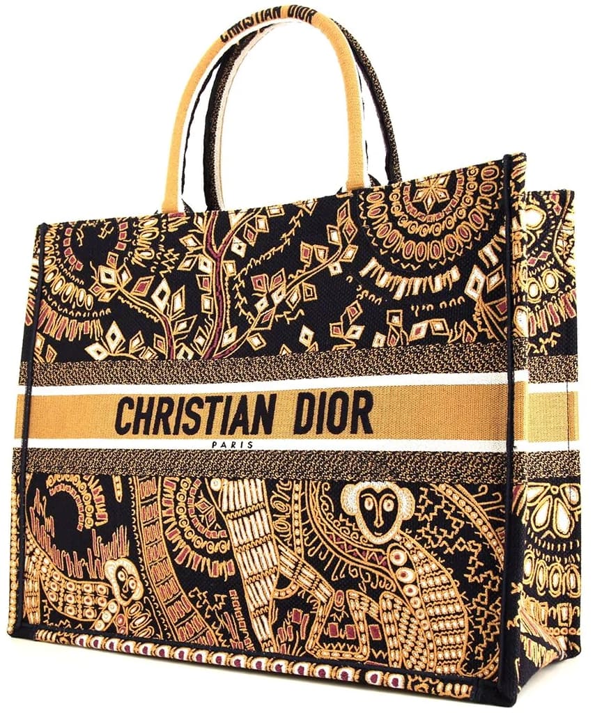 When it comes to this Christian Dior Book tote bag, your essentials will not be left behind