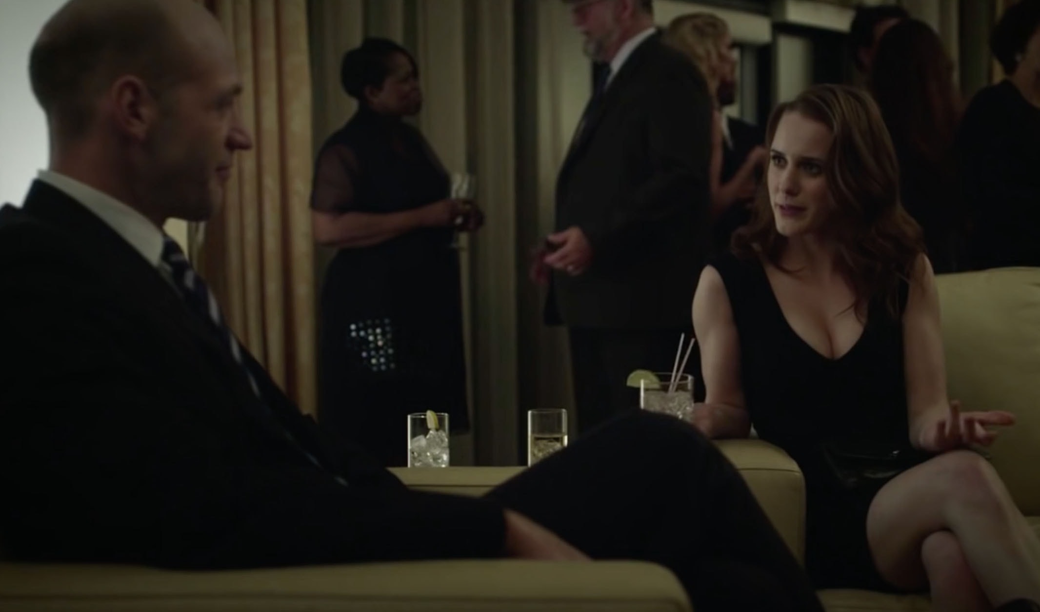 Rachel Brosnahan's character, Rachel Posner, seduces Peter Russo in House of Cards Season One