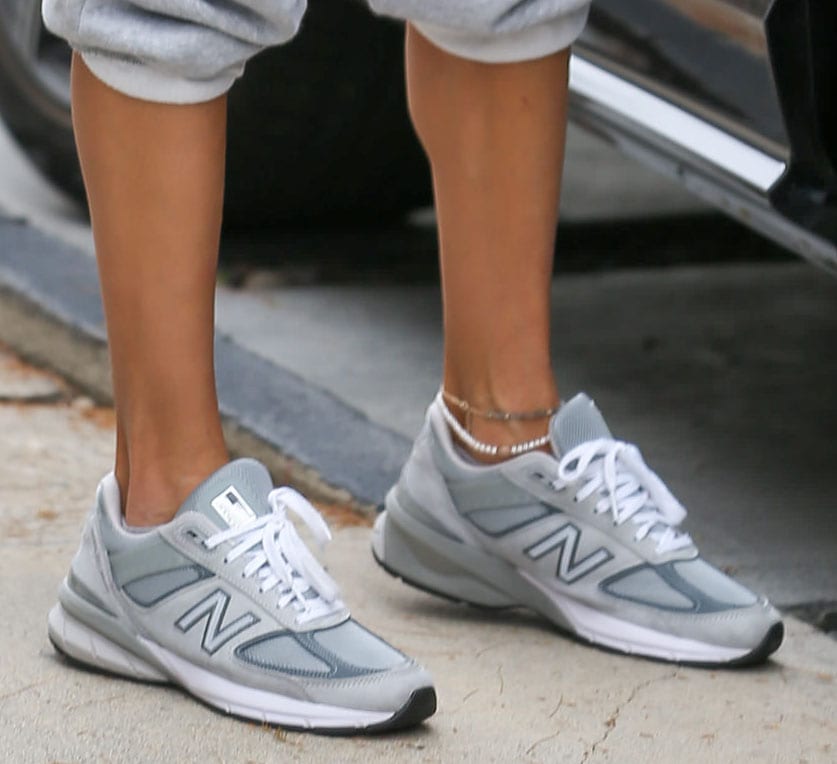 Alessandra Ambrosio completes her sporty-chic look with New Balance Made in US 990v5 running shoes