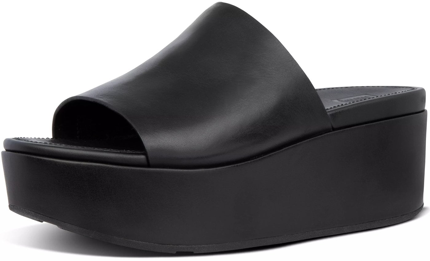 Clean, classic leather wedge sandals that will elevate your look