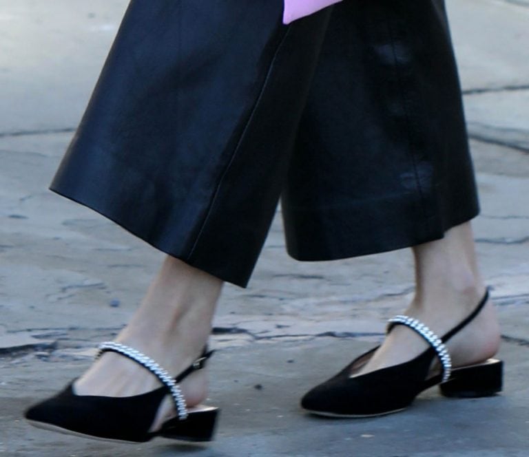 Olivia Palermo Nails Transitional Dressing in Brunello Cucinelli ...