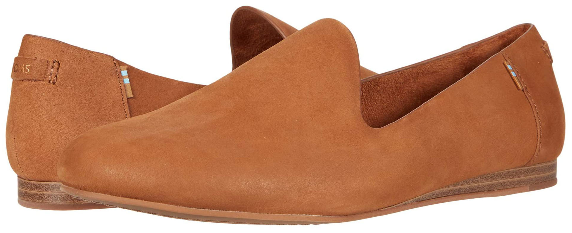 Darcy is a casual yet elevated take on the classic slipper silhouette