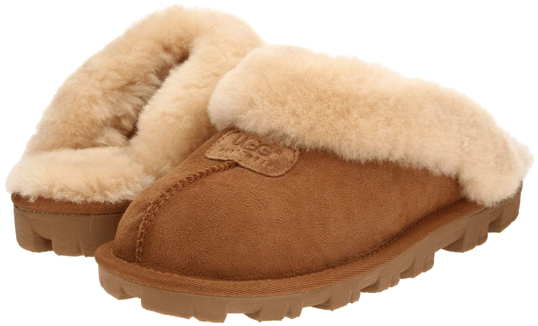 The Ugg Coquette features a twin-face sheepskin upper with moisture-wicking sockliner and Treadlite soles