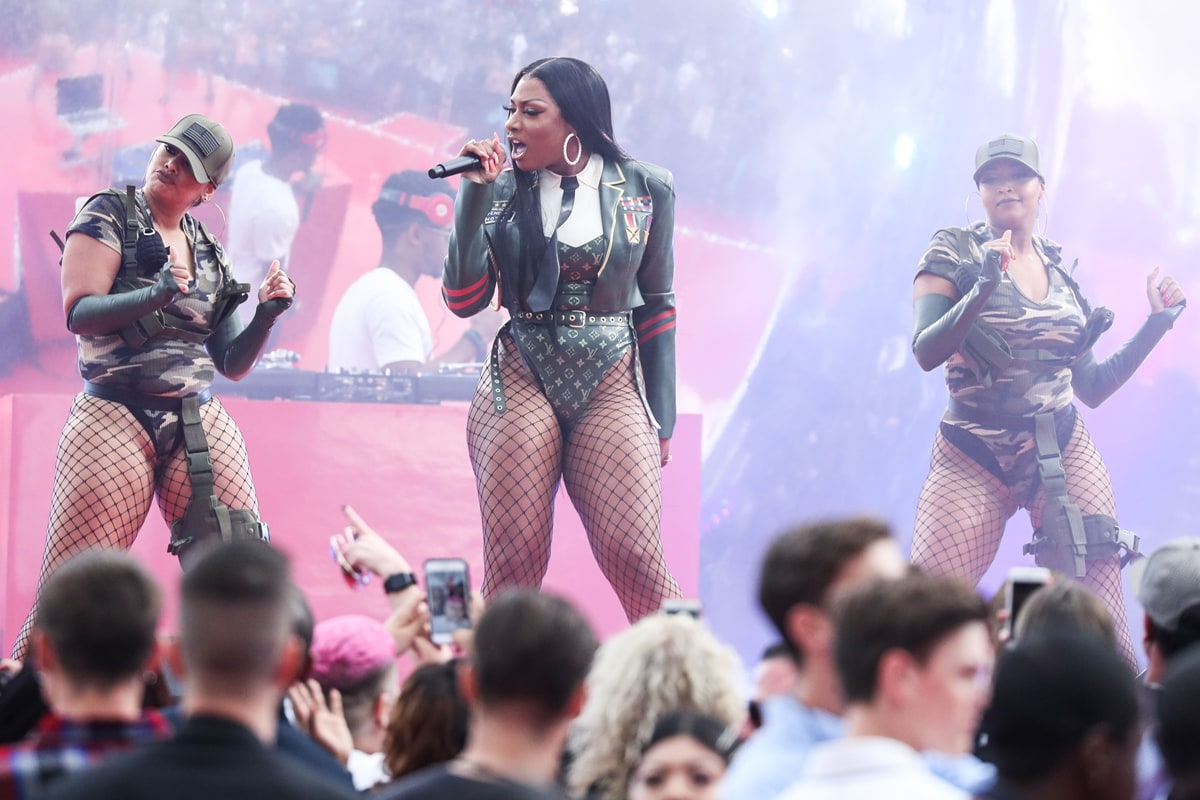 Megan Thee Stallion Trans (megan, thee, stallion, trans) Megan Thee Stallion appeared to have male genitals in a now-deleted video that shows her twerking on a stage