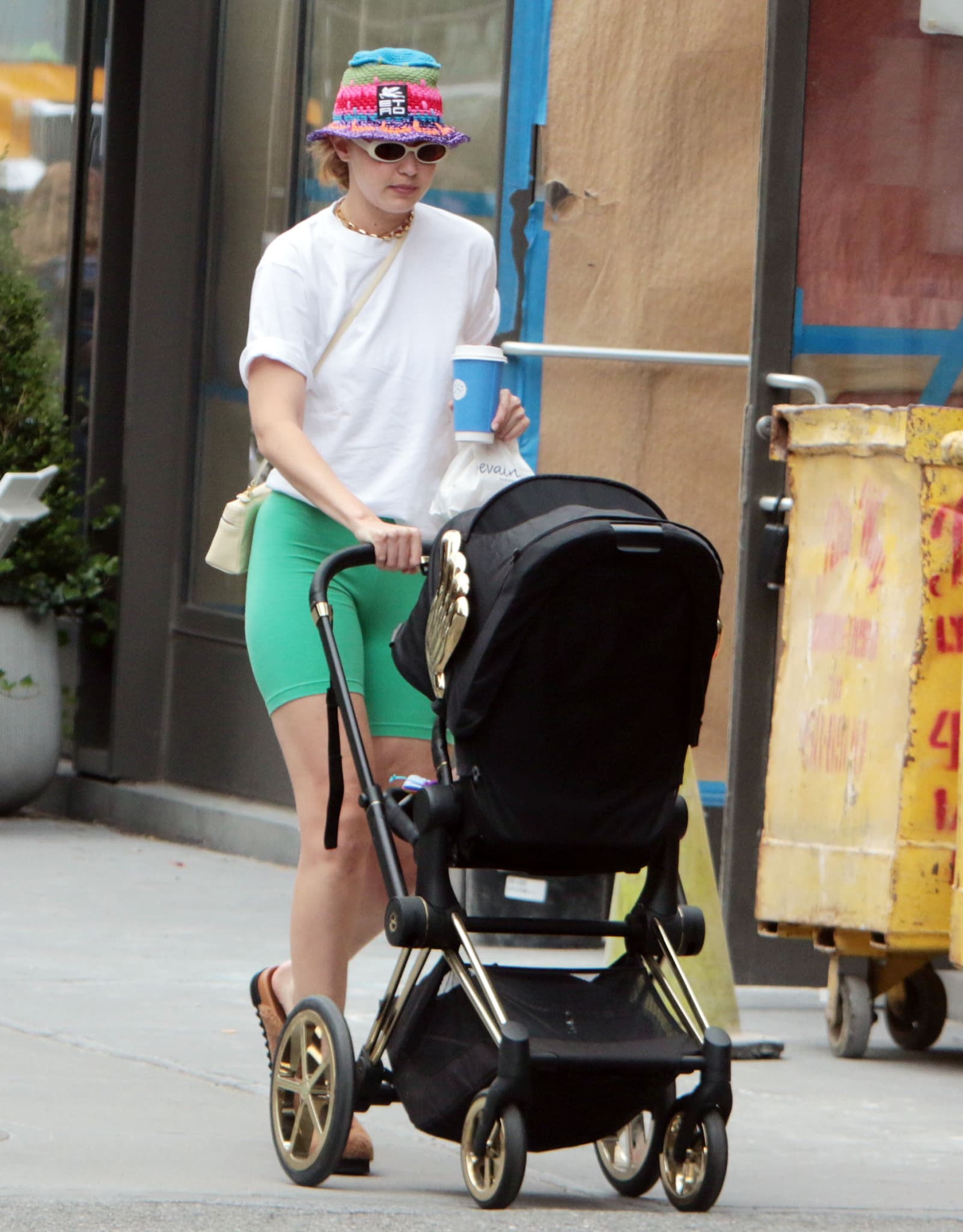 Gigi Hadid pushes her daughter Khai's Cybex by Jeremy Scott Wings Priam stroller