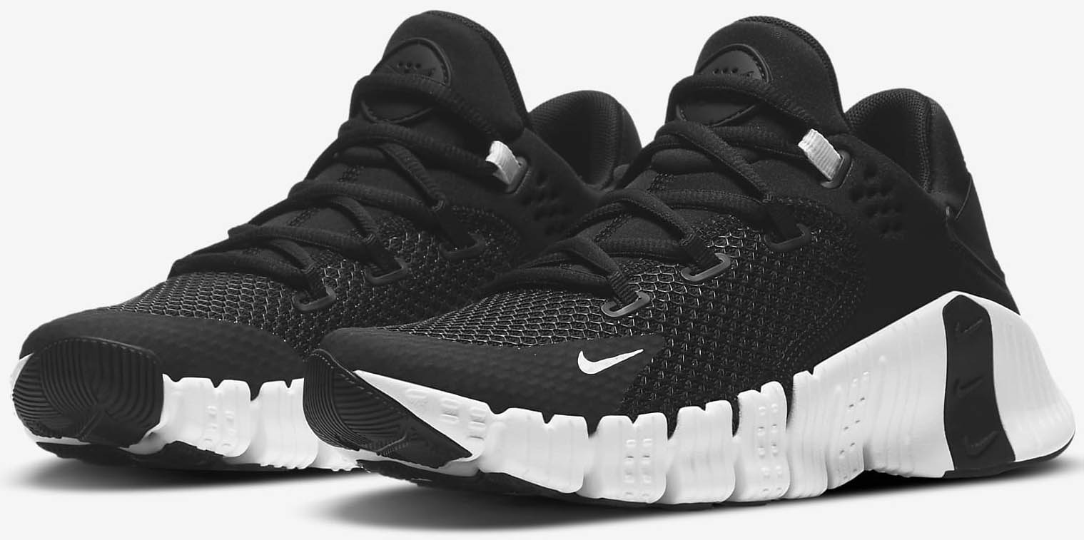 The Nike Free Metcon combines stability with flexibility with its chain-link mesh upper and Nike Free technology
