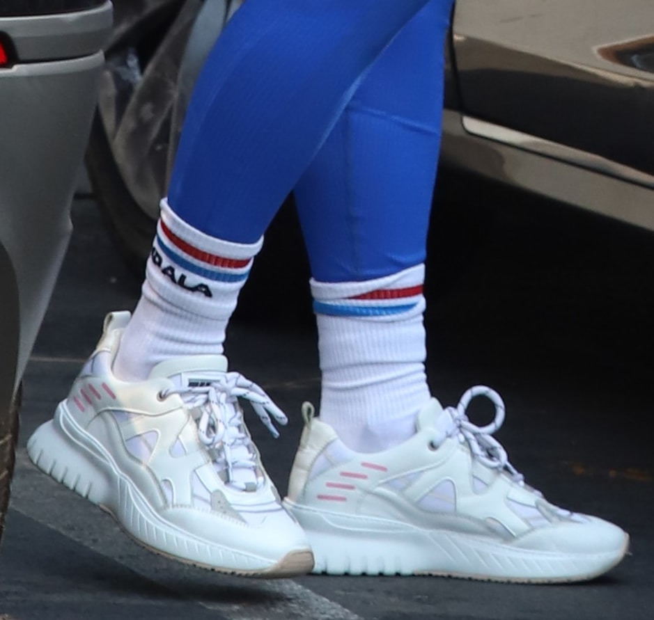 Vanessa Hudgens completes her gym outfit with Mercer Amsterdam Jupiter sneakers